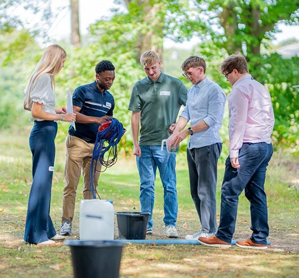 Card background image - Ashorne Hill